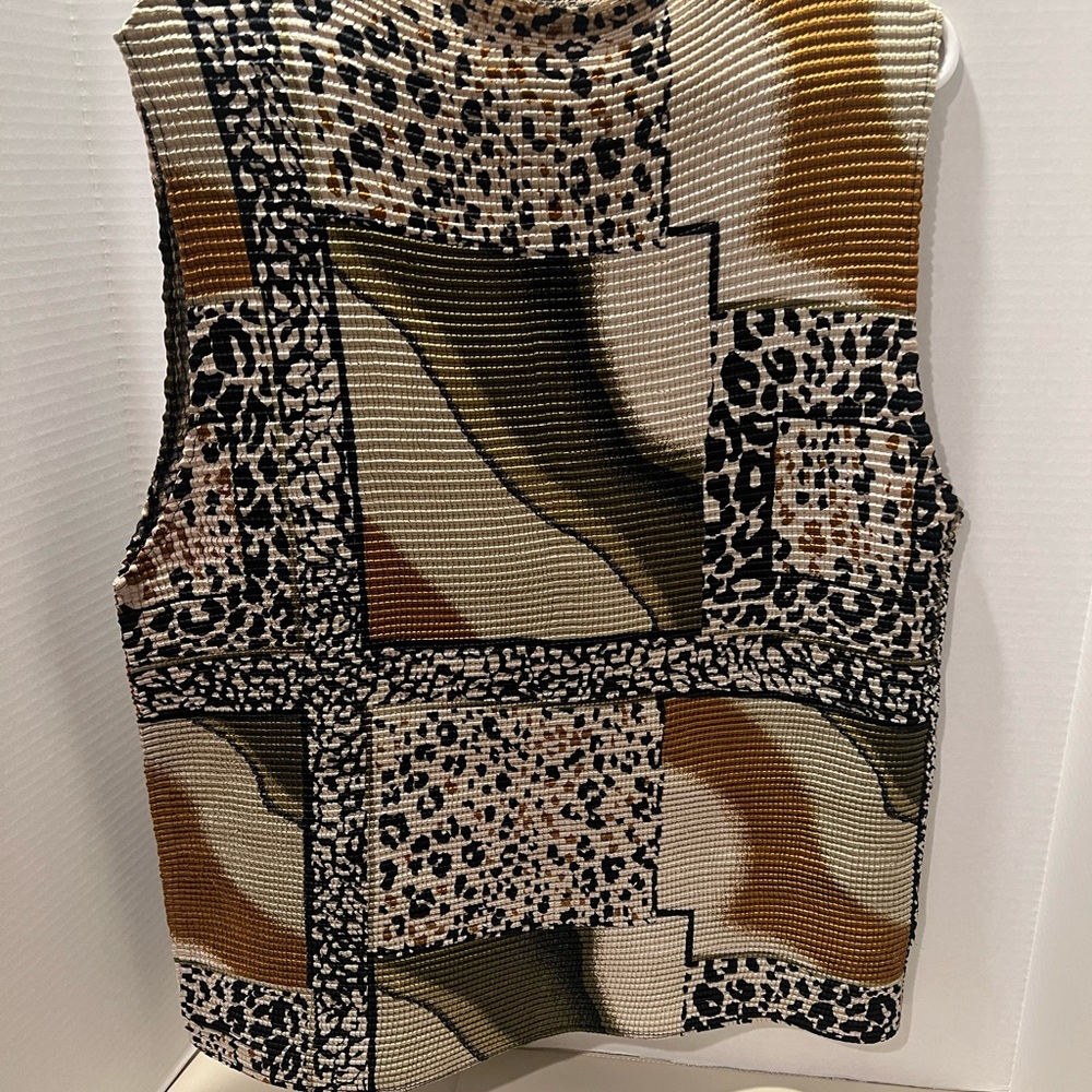 Milano High Round Collar Sleeveless Ribbed Top Mixed Patchwork Animal 🐆 Print - Picture 2 of 13